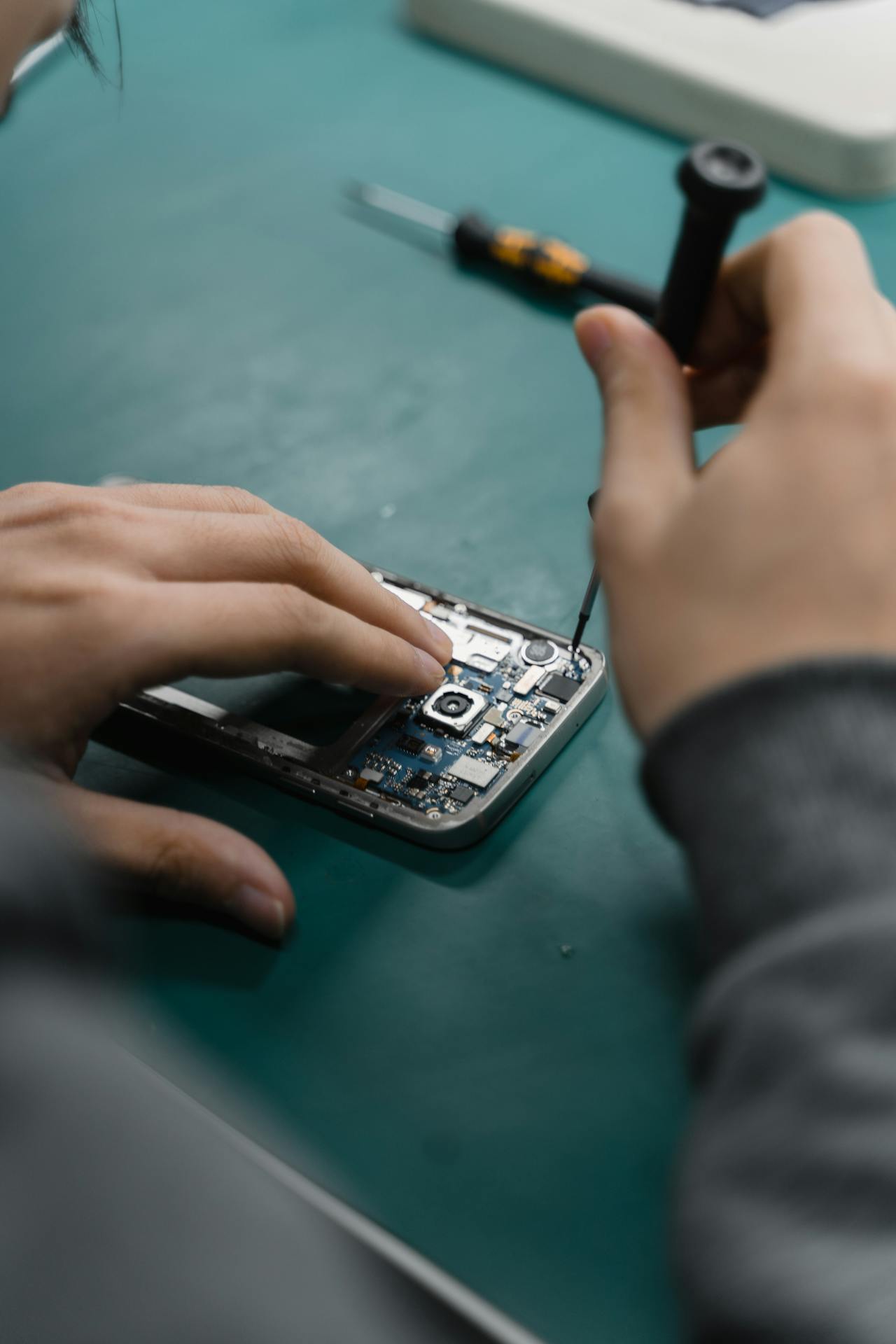 6ix Repair, Phone Repair, Trade-In & Certified Devices in…
